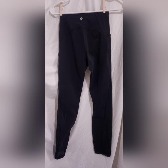 Lululemon leggings with mesh - Picture 2 of 9
